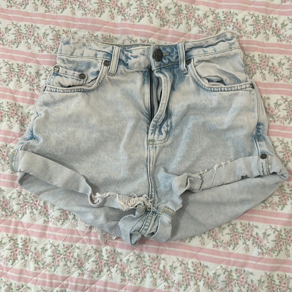 One teaspoon high waist bandits Jean shorts
